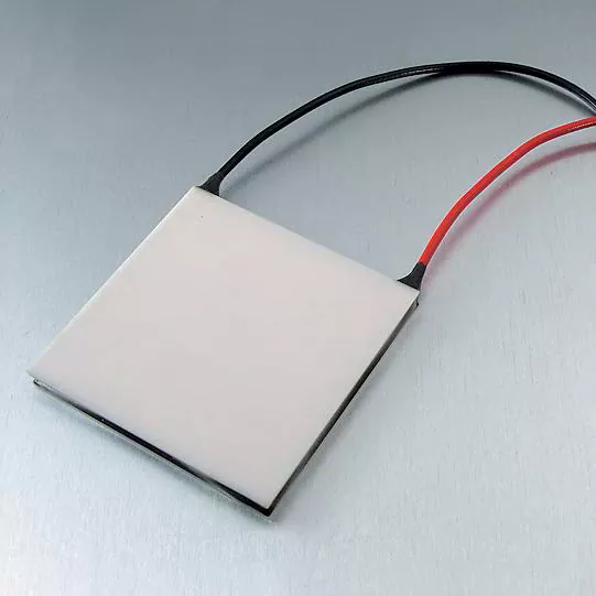 Conas is féidir le hInnealtóirí an Ualach Fuarú Riachtanach a Ríomh Sula Roghnaíonn siad Fuaraitheoirí Thermoelectric?